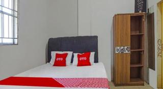 OYO 92403 Gatsu Homestay - Medan - 9