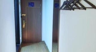 7 Days Inn Guilin Beiji Plaza Yushan Garden - Guilin - 8