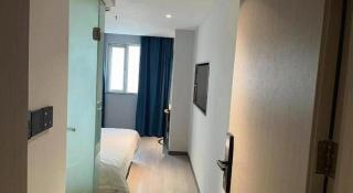 7 Days Inn Guiyang Qianlingshan Park Beijing Road Metro Station - Guiyang - 8