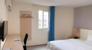 7 Days Inn Guiyang Qingzhen Dongmenqiao Zhijiaocheng - Guiyang - 6