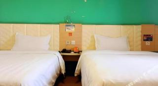 7 Days Inn Guiyang Qingzhen Dongmenqiao Zhijiaocheng - Guiyang - 1
