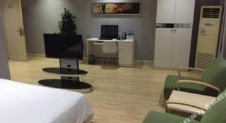 7 Days Inn Qinhuangdao Changjiang Road Chinese Medicine Hospital Branch - Qinhuangdao - 1