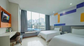 Pai Hotel Guiyang Daximen West Zhongshan Metro Station - Guiyang - 9