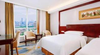 Vienna 3 Best Hotel Dongguan Fenggang Yongsheng Street - Tiantangwei - 1