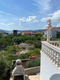 Villa Valic - Appartements mit Meerblick - Okrug Donji - 3