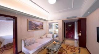 Vienna Hotel Shenzhen Pinghu Shuangyong Street Metro Station - Tiantangwei - 9