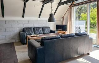 3 Bedroom Cozy Home In Fur - Fur - 8