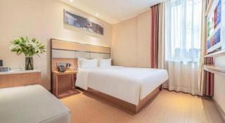 GreenTree Inn Geermu Walking Street Business Hotel - 1