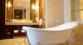 Riverside International Hotel - Wuzhou - 7