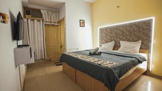10 Ideal Luxury Stay AC 2BHK - 6