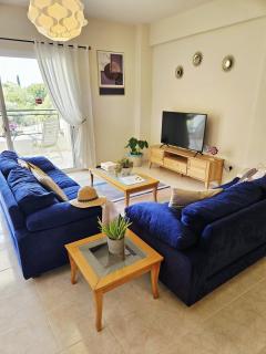 Sunflower - 3 bedroom spacious apartment, Peyia - Peyia - 6