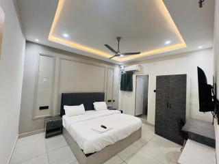 Hotel SS Royal - Lucknow - 0