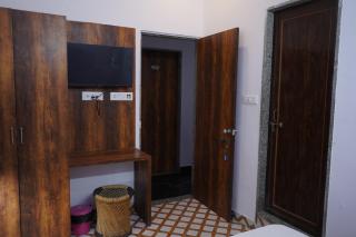 Shree aurora residency 900 metres from railway station and bus depo - 3