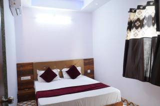 Shree aurora residency 900 metres from railway station and bus depo - 1