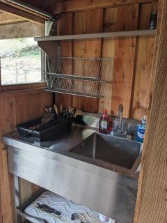 The Wagon, rustic off grid experience - 4