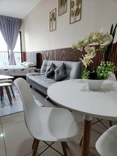 Alinea Suites Shah Alam Seksyen 14 - Shah Alam - 0