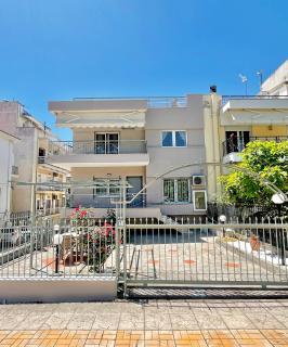 Thess City House with Parking - Salonicco - 0