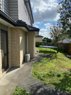 Self Contained Room in Hillsborough - Auckland - 7