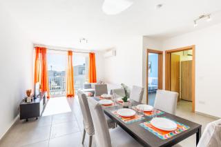Spacious 3BR with Terrace Near Beaches & Restaurants - St. Paul's Bay - 5