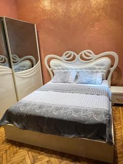 King Apartment Batumi - Batumi - 9