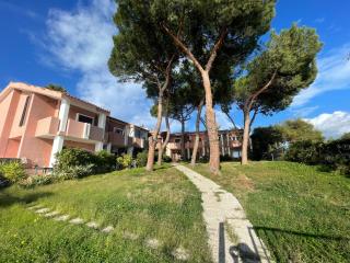 Sea View House with Direct Sea Access R1150 - - 9