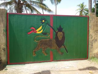 Rundbungalow auf Lionsrest - Grand-Bassam - 9