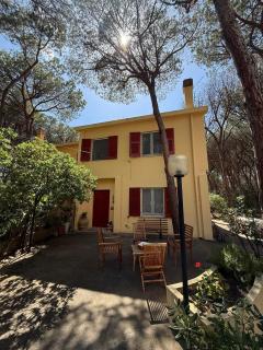 50m from a stunning, exclusive coastal beach - 4 bedrooms house - Forte Village - 6