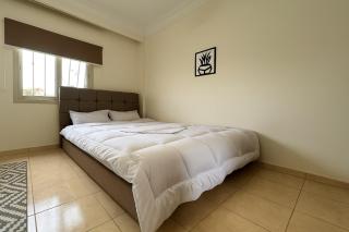 820 · 2BR Townhouse Bath TV Backyard - Sheikh Zayed - 4