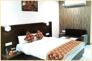 HOTEL PARK PALACE Near Shri Mahakaleshwar Jyotirlinga Temple - Fully Air Conditioned And Well Decorated Rooms With Free Wi-Fi Facility - Restaurant And Free Parking Available - Ujjain - 6