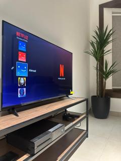 SuiteOne Penta - 10 Min To Airport - Lahore - 9