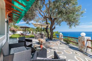 Villa Anagennisis - Glossa - 1
