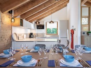 Chalet moderne et cosy avec jacuzzi, sauna et parking à Méribel - FR-1-565-1 - Les Allues - 2
