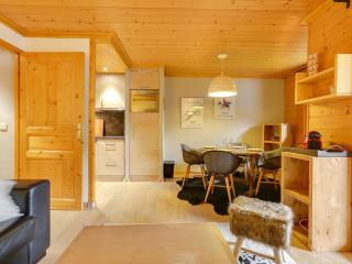 Appartement cosy avec balcon, proche centre et navettes, garage privé, 4/5 pers, Méribel - FR-1-565-39 - Les Allues - 2