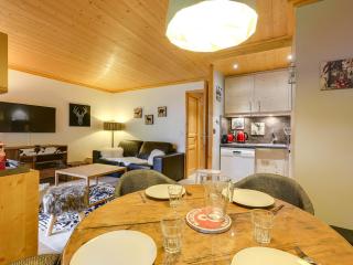Appartement cosy avec balcon, proche centre et navettes, garage privé, 4/5 pers, Méribel - FR-1-565-39 - Les Allues - 1