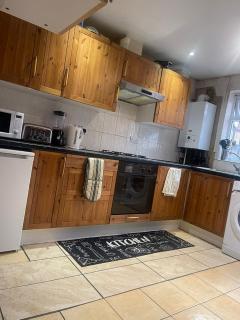 East London Gem Near Excel & O2 - Moffat - 2