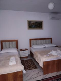 Guest House Zotkaj - Berat - 7