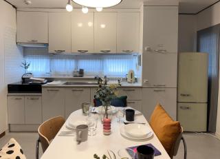 Hapjeong YG House - Seoul - 2