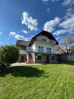 Főnix Apartmanház - Vonyarcvashegy - 0