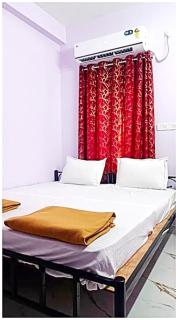 HOTEL RAIL VIEW STAY Near Puri Railway Station - Jagannath Temple - Gundicha temple - Sea Beach - Spacious and Fully Air Conditioned Rooms - Best Guest House in Puri - Puri - 5