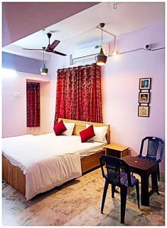 HOTEL RAIL VIEW STAY Near Puri Railway Station - Jagannath Temple - Gundicha temple - Sea Beach - Spacious and Fully Air Conditioned Rooms - Best Guest House in Puri - Puri - 0