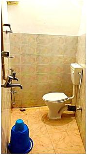 HOTEL RAIL VIEW STAY Near Puri Railway Station - Jagannath Temple - Gundicha temple - Sea Beach - Spacious and Fully Air Conditioned Rooms - Best Guest House in Puri - Puri - 2