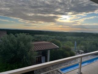 Villa Dolcevita at Barat with private pool - Barat - 8
