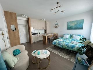 Blue Lagoon Apartment - Keszthely - 0