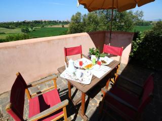 Chic Farmhouse in Montalto di Castro with Terrace - Montalto di Castro - 8