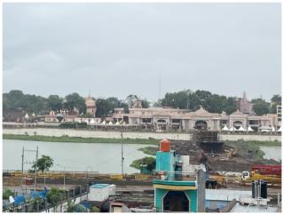 Near Shri Mahakaleshwar Jyotirlinga Temple HOTEL G-A-R-I-M-A ! UJJAIN - Providing Air Conditioned Rooms With Free Wi-fi Facility And Free Parking Available - Ujjain - 1