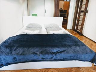 Cozy apartment 5 min Rathaus - Vienna - 0