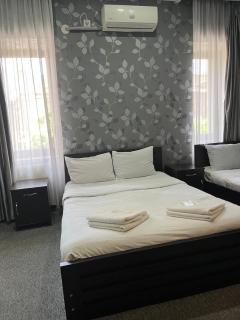 Hotel Eight - 6
