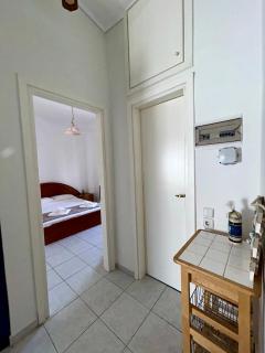 Sunny Apartment - 9