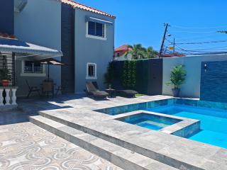 Villa Oasis - Luxury Retreat, Pool, Jacuzzi, BBQ, AC, Fast Wi-fi, Chefs Kitchen - Mandinga - 5