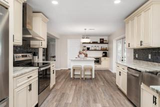 Designer Pet-Friendly Retreat with Heated Pool home - Ocala - 2